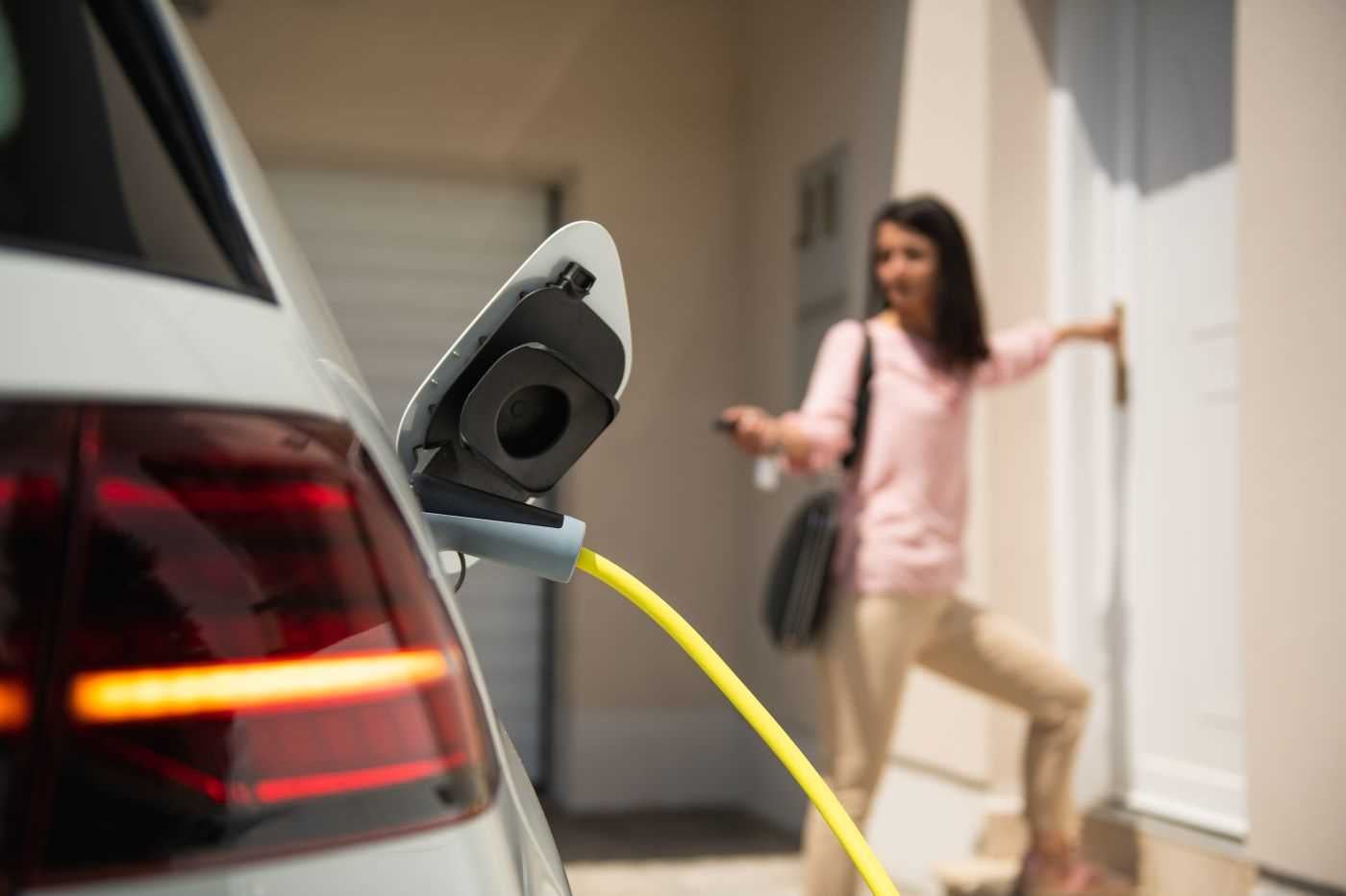 Electric Vehicle Dealer Sterling Heights MI